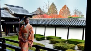 魅力あふれる日本の歌舞伎劇場とその歴史に触れる