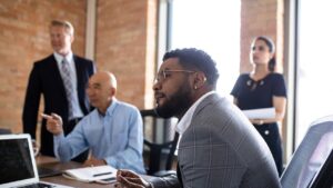 ハーズバーグ理論で考える職場のモチベーション管理