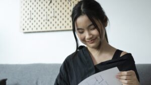 色と音と、鯵フライと。——新しい絵の教室で見つけた、自由な時間