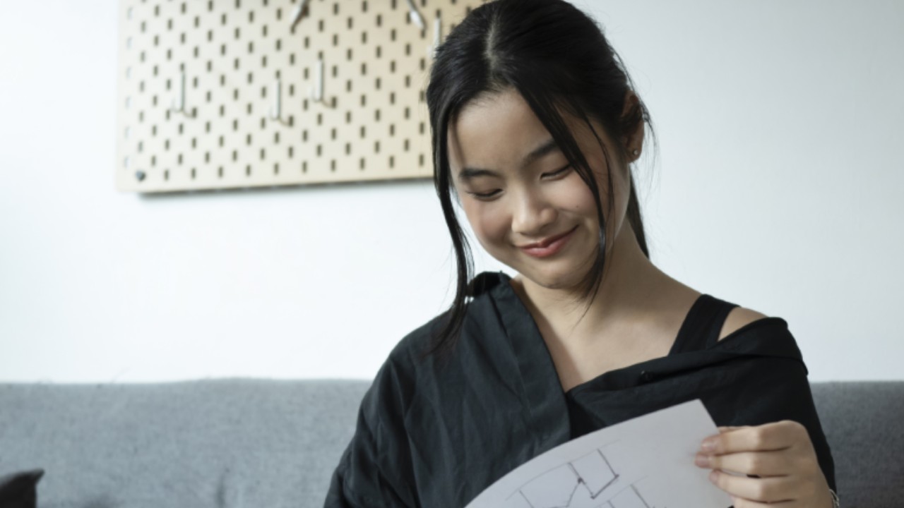 色と音と、鯵フライと。——新しい絵の教室で見つけた、自由な時間