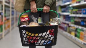 三連休前の金曜日、うきうきとイオンへ